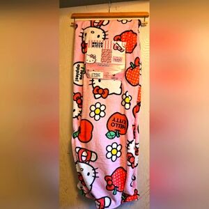 Hello Kitty Blanket
